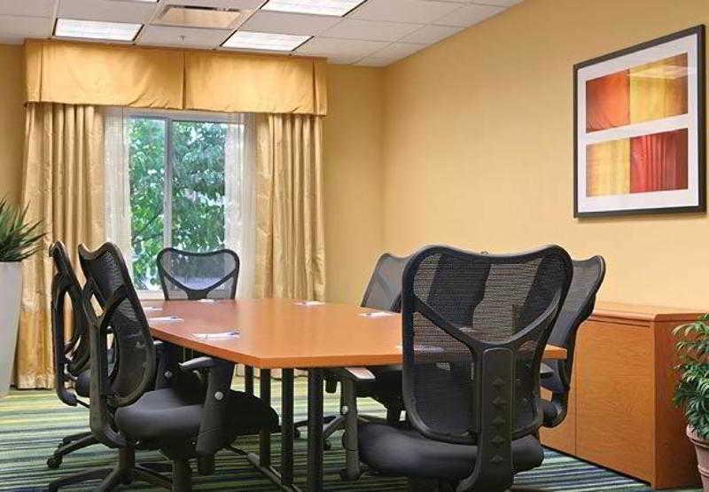 Comfort Inn & Suites Akron South Fasilitas foto